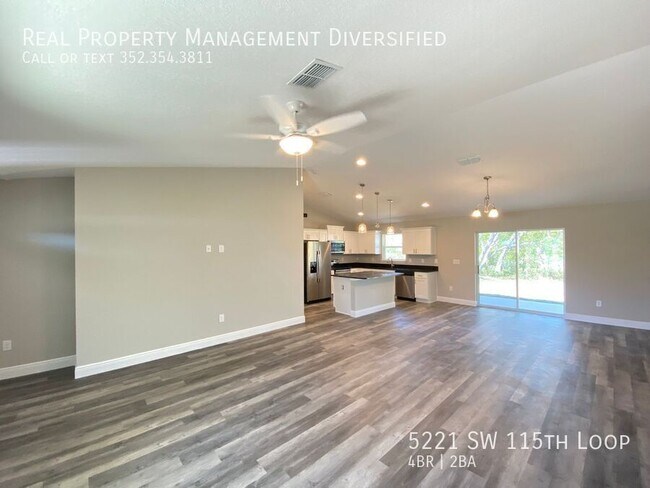 Building Photo - 5221 SW 115th Loop