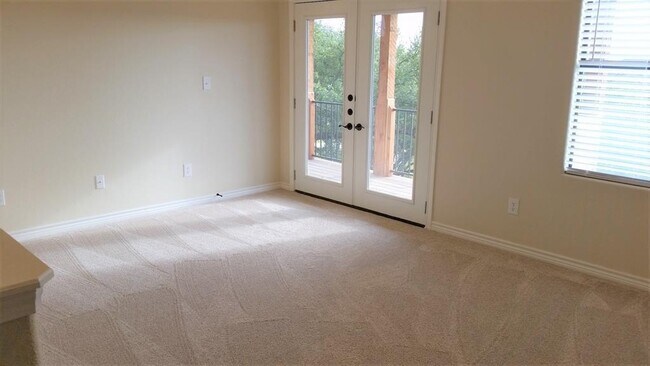 Building Photo - 17704 Sly Fox Dr