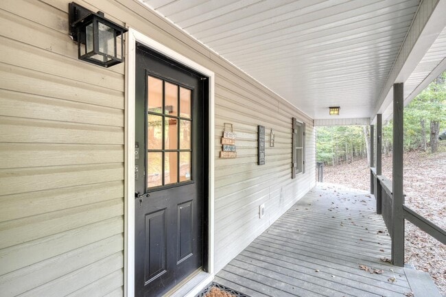 Building Photo - 3739 Pat Colwell Rd