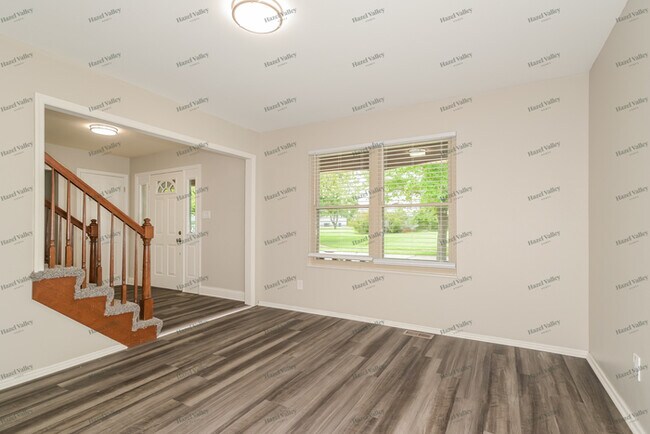 Building Photo - 2910 Wood Poppy Dr