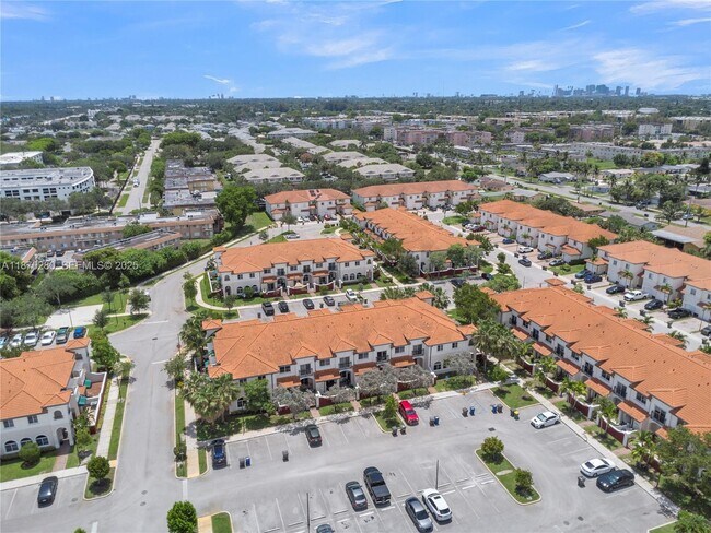 Building Photo - 3529 NW 29th Pl