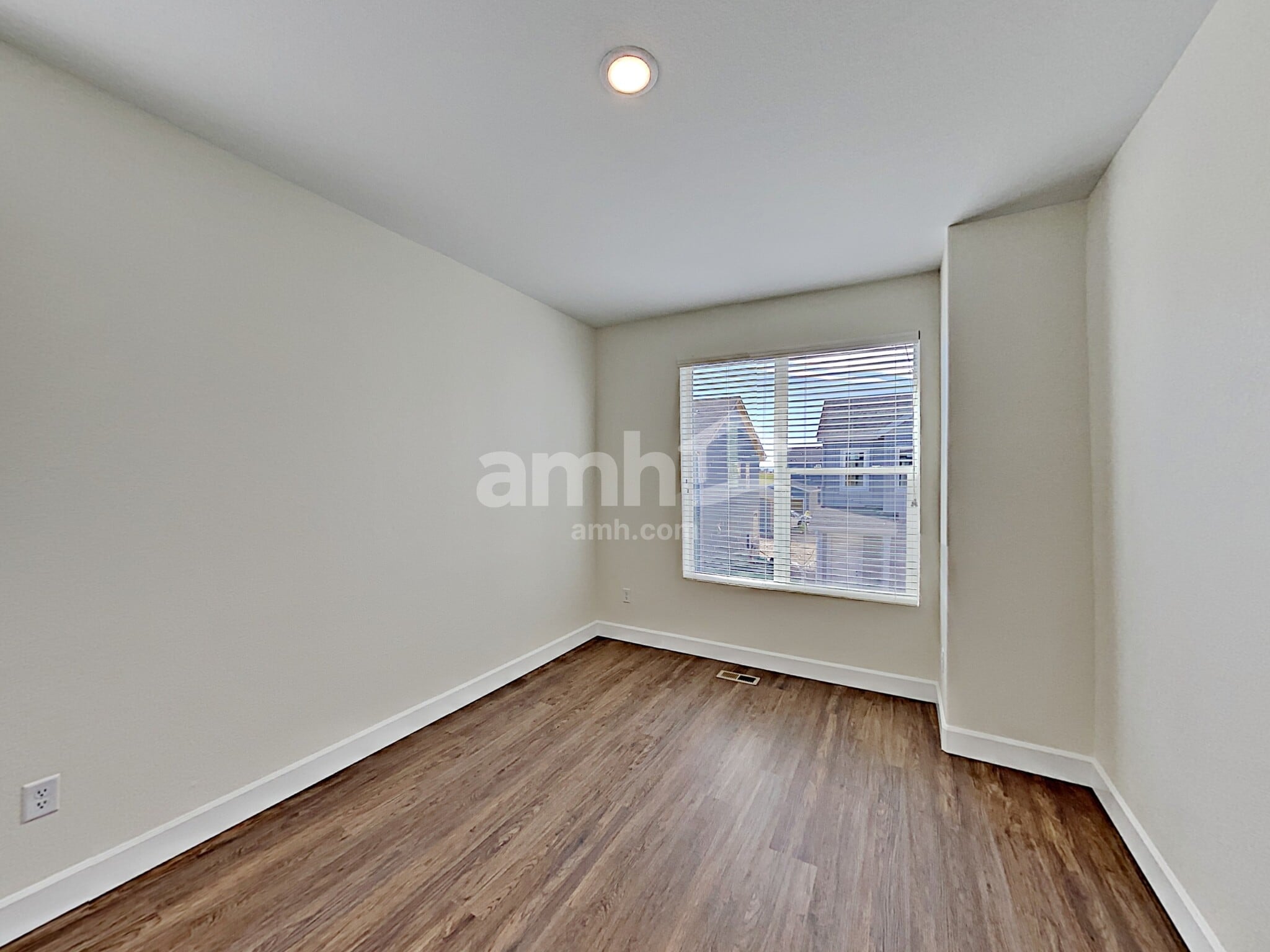 Building Photo - 4465 Crestone Peak St