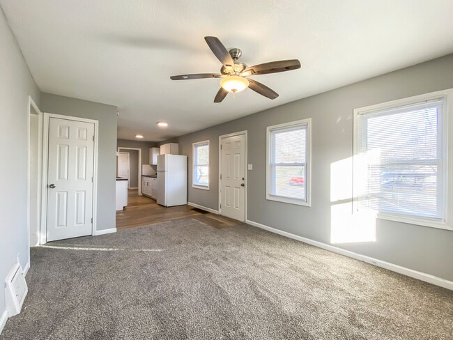 Building Photo - 11426 Applewood Dr