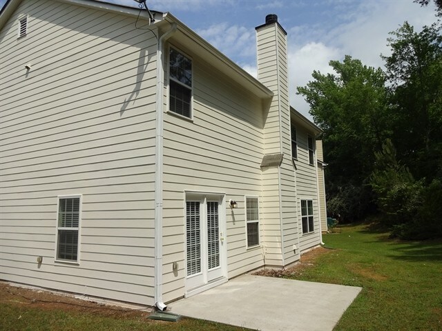 Building Photo - 2357 Longmont Dr