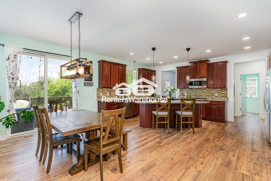 Building Photo - 17582 Gerdine Path