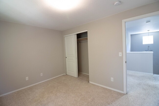 Building Photo - A BEND HOME FOR PEOPLE AND PETS!