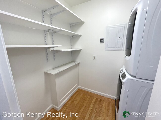 Building Photo - 3 br, 2 bath House - 717 Miller Avenue