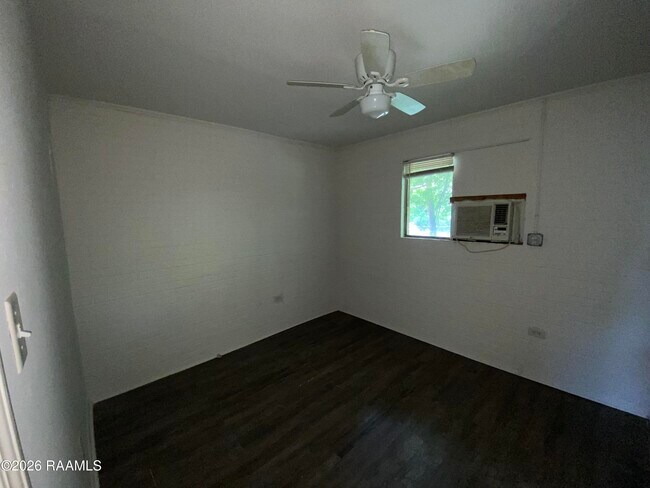 Building Photo - 1136 Aster St