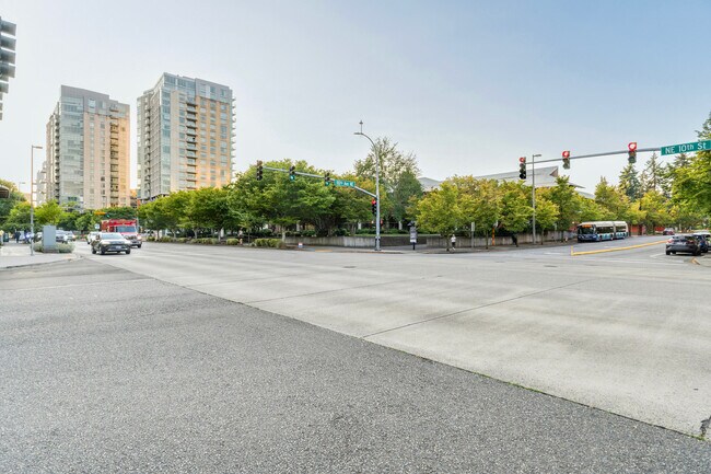 Building Photo - 938 110th Ave NE