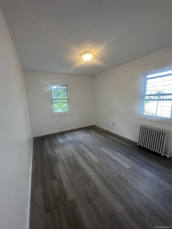 Building Photo - 52 Talmadge St