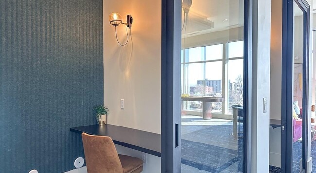 Building Photo - 357 E 500 S