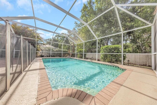 Building Photo - 15002 Rocky Ledge Dr