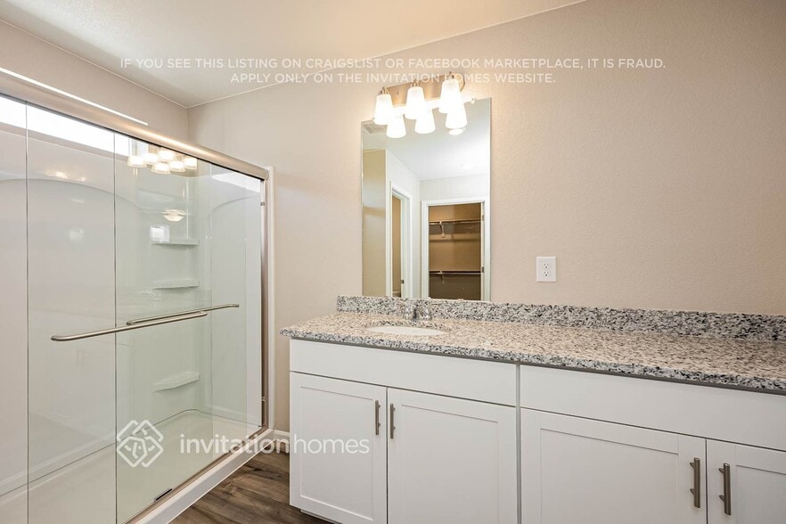 Building Photo - 9358 Oro City Loop