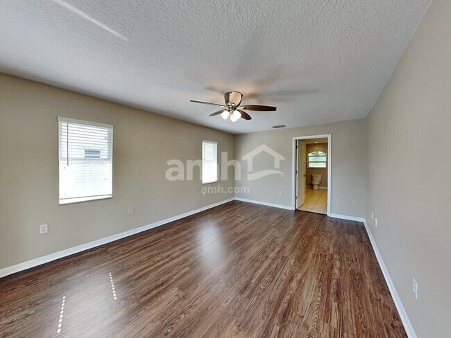 Building Photo - 6744 66th Ave E