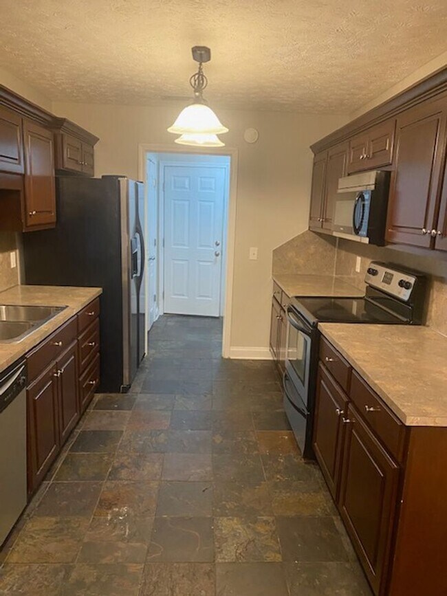 Building Photo - A Great Value and Location in North Columbus