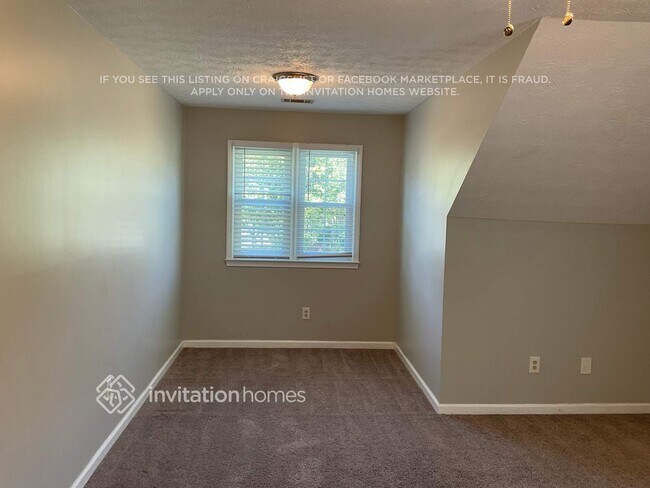 Building Photo - 3206 Elizabeth Ln