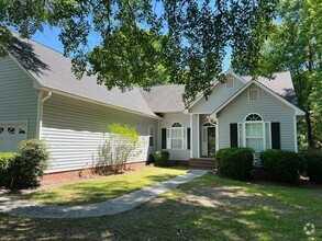 Building Photo - 4 Bed | 3 Bath Home with 1st-Floor Primary...