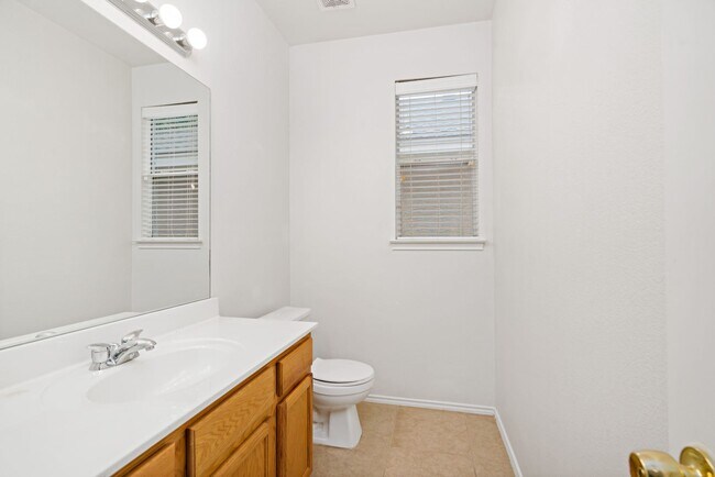 Building Photo - 3 br, 2.5 bath House - 10917 Sangria Mist