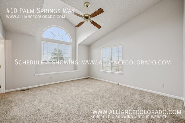 Building Photo - 410 Palm Springs Way