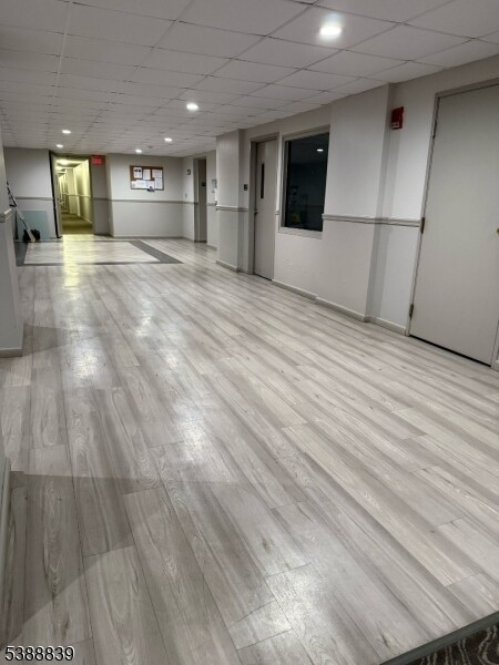 Building Photo - 10 N Wood Ave
