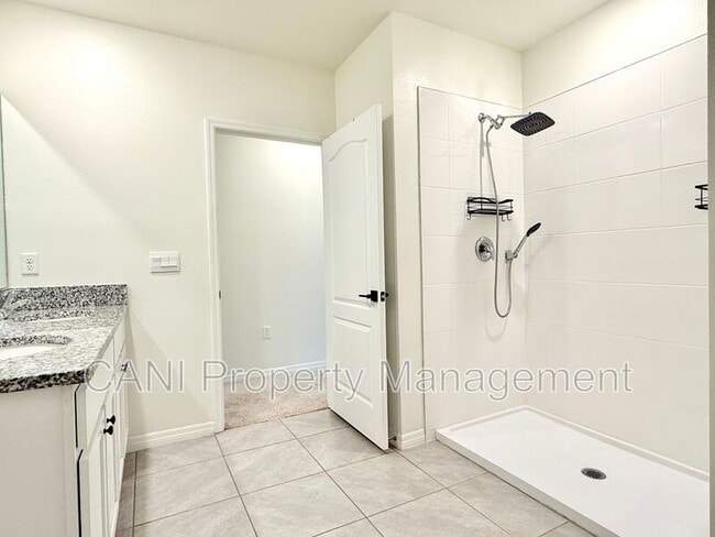 Building Photo - 245 Carabelle Ct