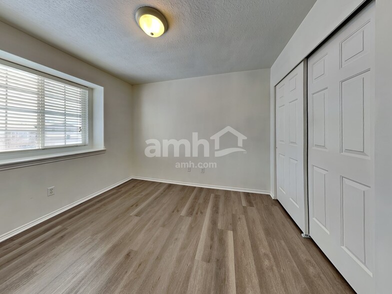 Building Photo - 3814 W 4750 S