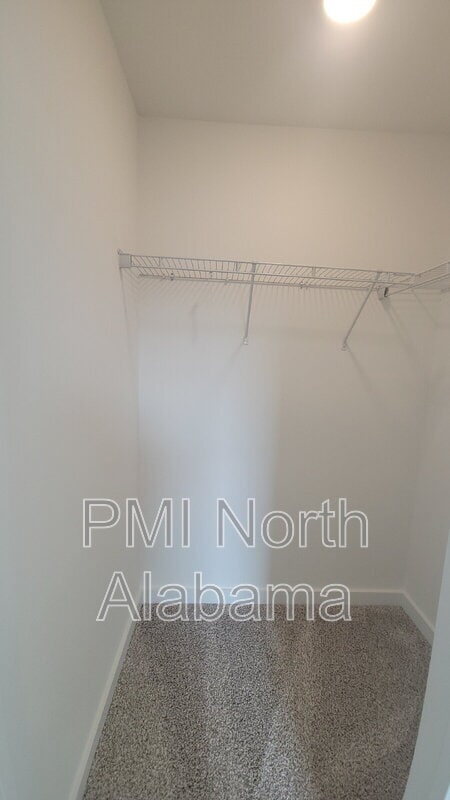 Building Photo - 7578 Discovery Pt Dr NW