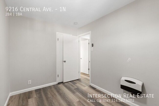 Building Photo - 9216 Central Ave