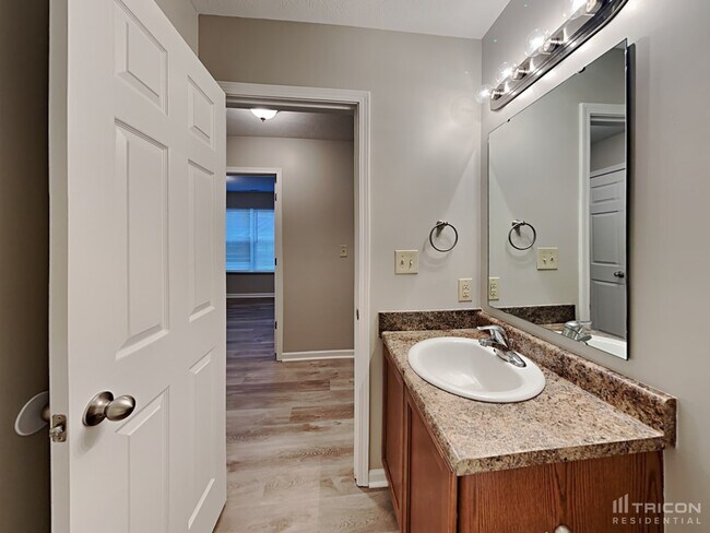 Building Photo - 7516 Pipestone Dr
