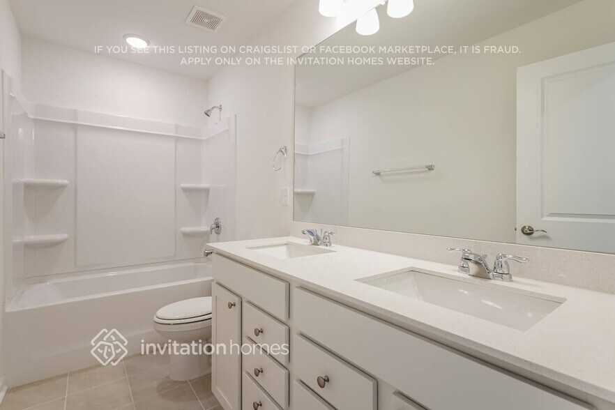 Building Photo - 341 Brook Ave