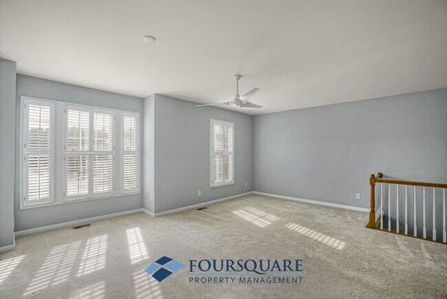 Building Photo - Lakefront Townhome with 1st Floor Bedroom, Fireplace & 2-Car Garage – In Raleigh