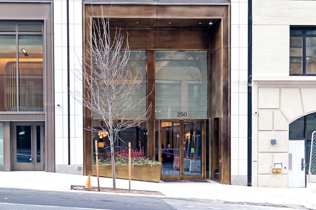 Entrance - 96+Broadway