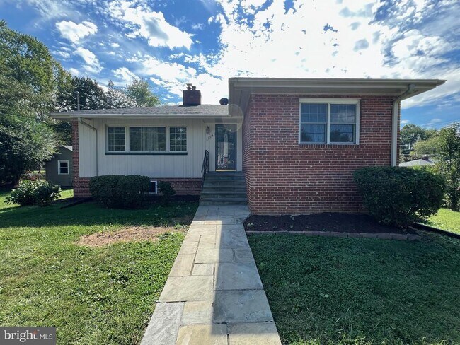 Building Photo - 2314 Eccleston St