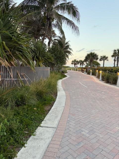 Building Photo - 6365 Collins Ave
