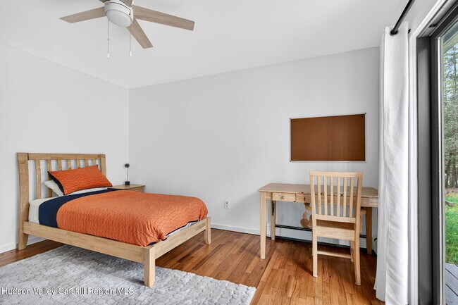 Building Photo - 64 Meher Cir