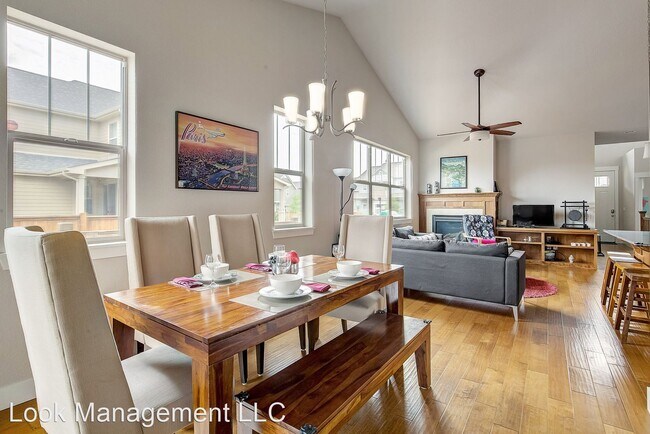 Building Photo - 5 br, 4.5 bath House - 5441 Uinta St