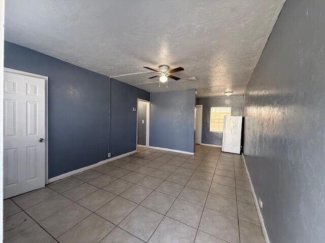 Building Photo - 1913 Division Ave