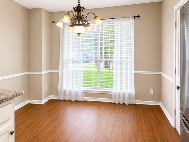 Building Photo - "Charming 3-Bedroom Retreat with Cozy Fireplace in College Station – 1485 Sq. Ft. of Comfort!"