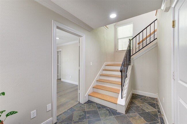 Building Photo - 1706 McDonald St