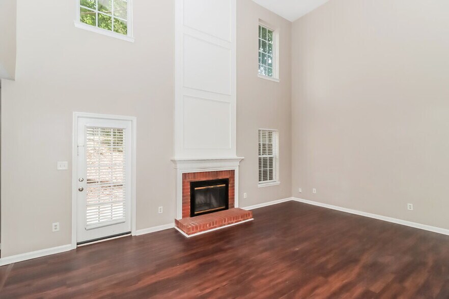 Building Photo - 7503 Lullwater Cove