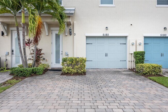 Building Photo - 5180 Eucalyptus Dr