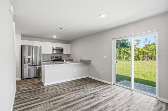 Building Photo - 64 Foxhall Ln