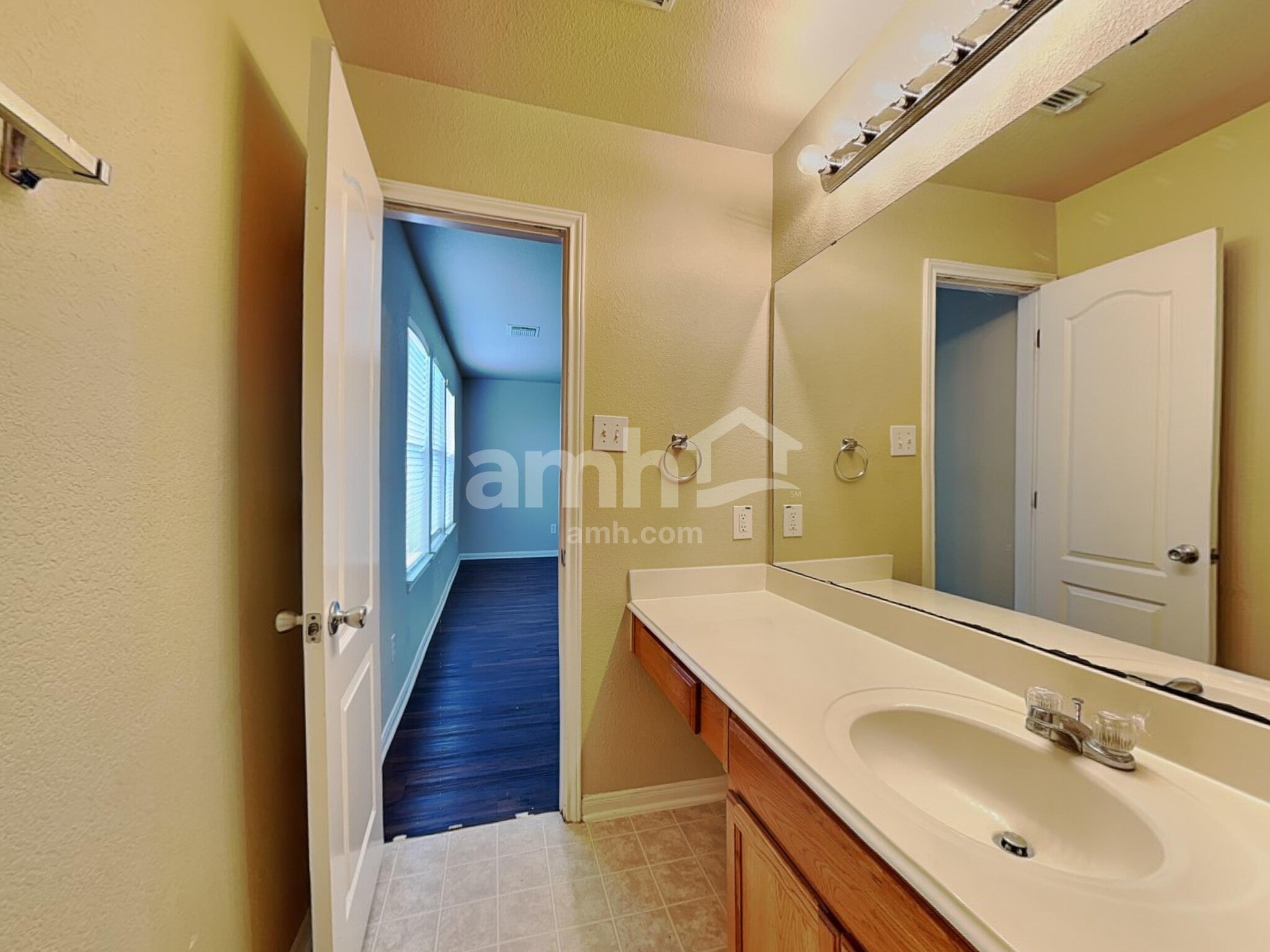Building Photo - 3743 Jewel Point Dr