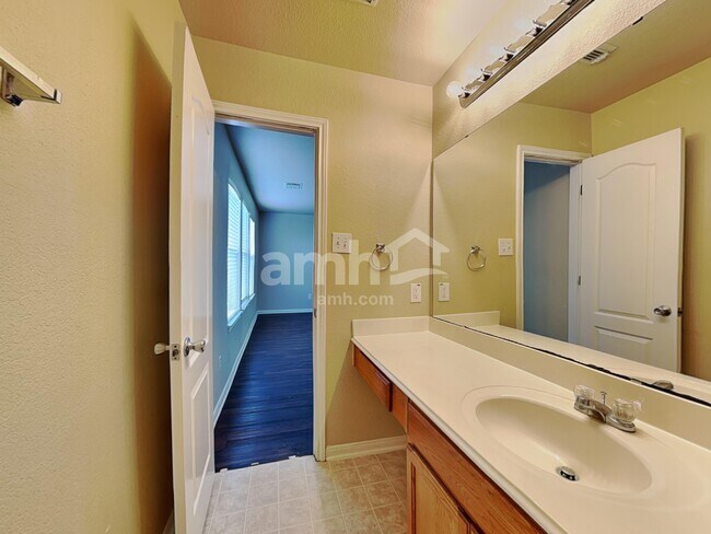 Building Photo - 3743 Jewel Point Dr