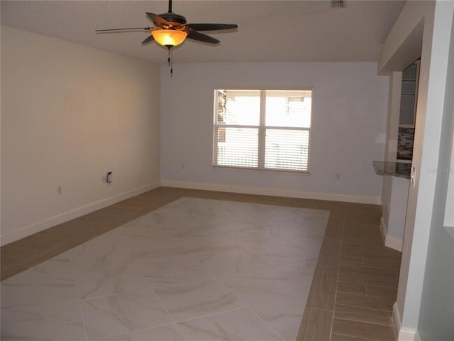 Building Photo - 1821 Corner Meadow Cir