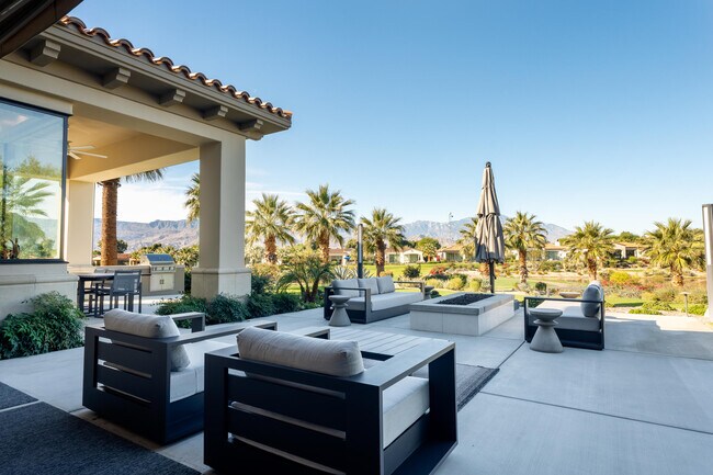 Building Photo - 75642 Via Livorno