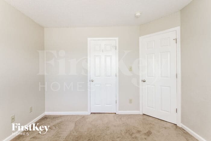 Building Photo - 8646 Coralberry Ln