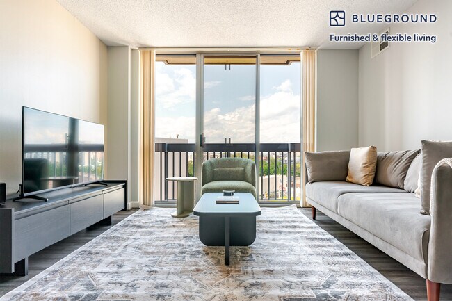 Building Photo - 4835 Cordell Ave