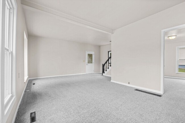 Building Photo - 111 N 15th St