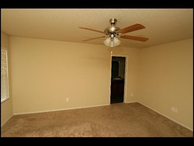 Building Photo - 1925 Williford St